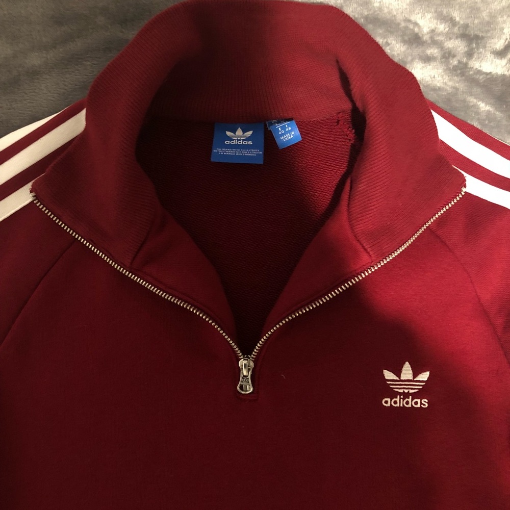 Women's Adidas half zip up burgundy sweatshirt